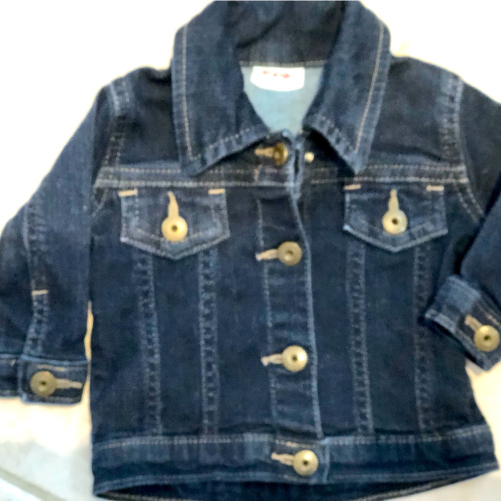 WRANGLER jean jacket sz 0-3m Snaps with spandex for comfort! Adorable - Picture 1 of 5